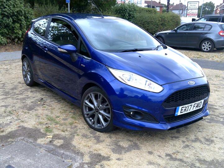 Ford Fiesta 1.0T EcoBoost ST-Line Euro 6 (s/s) 3dr