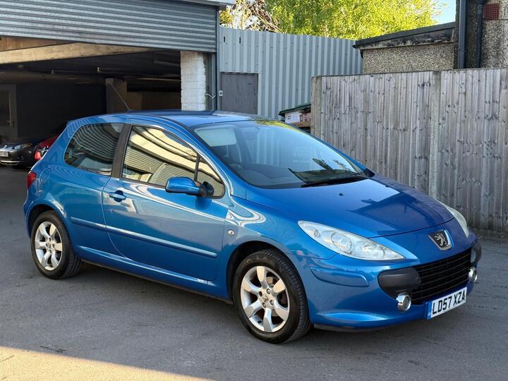 Peugeot 307 1.6 16v S 3dr Peugeot 307 1.6 16v S 3dr