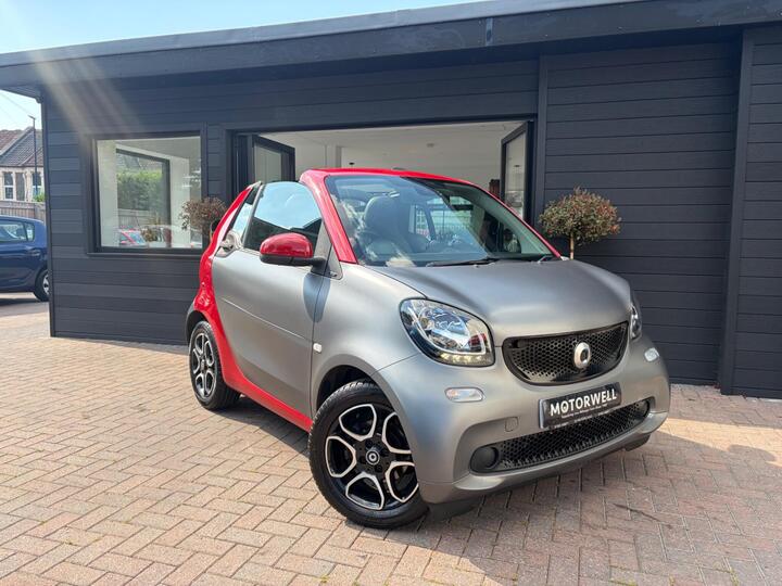 Smart Fortwo 1.0 Prime (Premium) Cabriolet Twinamic Euro 6 (s/s) 2dr Smart Fortwo 1.0 Prime (Premium) Cabriolet Twinamic Euro 6 (s/s) 2dr
