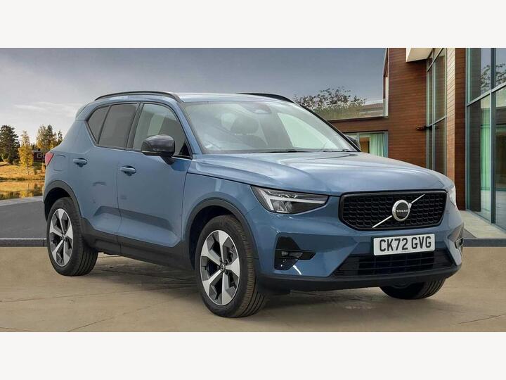 Volvo XC40 2.0 B4 MHEV Plus DCT Auto AWD Euro 6 (s/s) 5dr