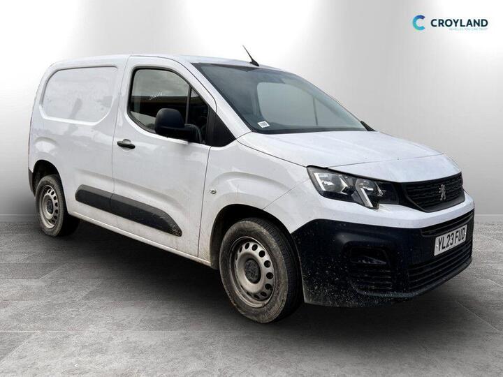 Peugeot PARTNER 1.5 BlueHDi 1000 Professional Premium + Standard Panel Van 5dr Diesel Manual SWB Euro 6 (s/s) (100 Bhp)