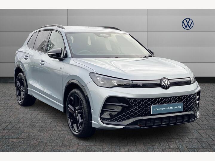 Volkswagen Tiguan 1.5 ETSI MHEV Black Edition DSG Euro 6 (s/s) 5dr