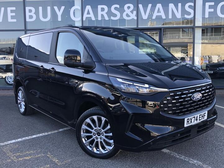 Ford TOURNEO CUSTOM DIESEL MPV 2.0 320 EcoBlue Titanium Luxe L1 Euro 6 (s/s) 5dr Ford TOURNEO CUSTOM DIESEL MPV 2.0 320 EcoBlue Titanium Luxe L1 Euro 6 (s/s) 5dr