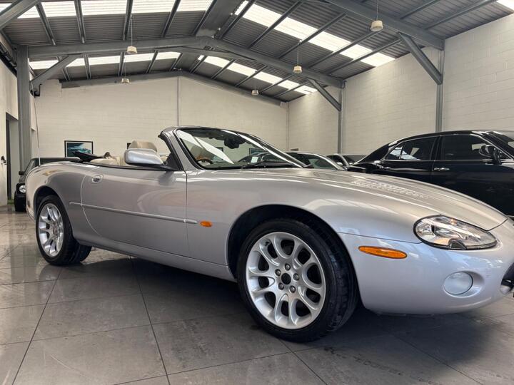 Jaguar XKR 4.2 Supercharged 2dr