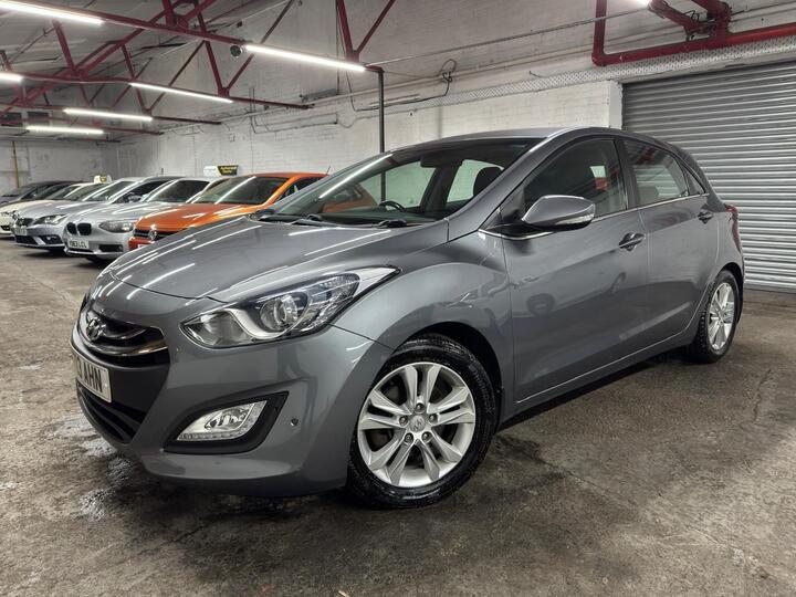 Hyundai I30 1.6 CRDi Blue Drive Style Euro 5 (s/s) 5dr