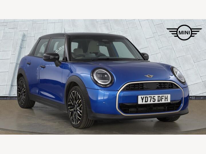 MINI Hatch 1.5C Exclusive Steptronic Euro 6 (s/s) 5dr