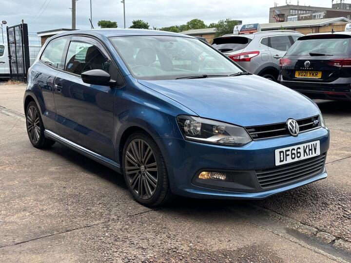 Volkswagen POLO 1.4 TSI BlueMotion Tech ACT BlueGT Euro 6 (s/s) 3dr Volkswagen POLO 1.4 TSI BlueMotion Tech ACT BlueGT Euro 6 (s/s) 3dr