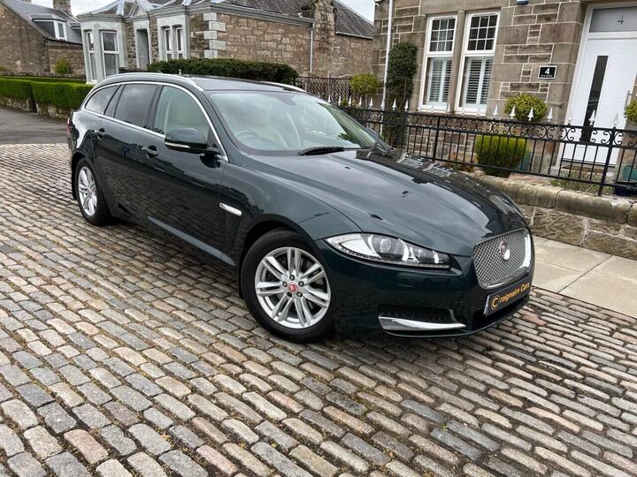 Jaguar XF 2.2d Luxury Sportbrake 5dr Diesel Auto Euro 5 (s/s) (163 Ps)