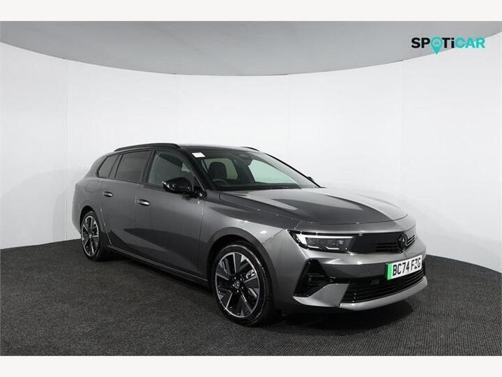 Vauxhall Astra 54kWh Ultimate Sports Tourer Auto 5dr