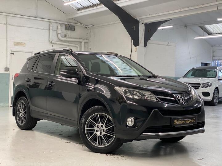 Toyota RAV4 2.2 D-CAT Invincible Auto 4WD Euro 5 5dr