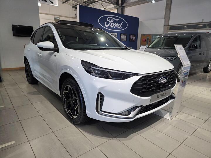Ford Kuga 2.5 Duratec 14.4kWh ST-Line X CVT Euro 6 (s/s) 5dr