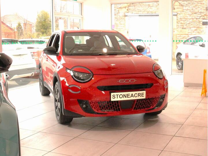 Fiat 600 Ice 1.2 MHEV Icon E-DCT Euro 6 (s/s) 5dr