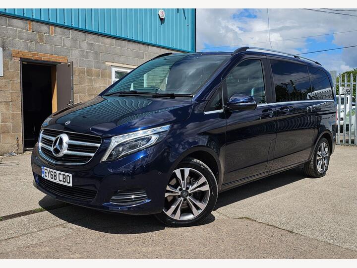 Mercedes-Benz V Class 2.2 V220d BlueTEC Sport G-Tronic+ Euro 6 (s/s) 5dr 7 Seat Mercedes-Benz V Class 2.2 V220d BlueTEC Sport G-Tronic+ Euro 6 (s/s) 5dr 7 Seat