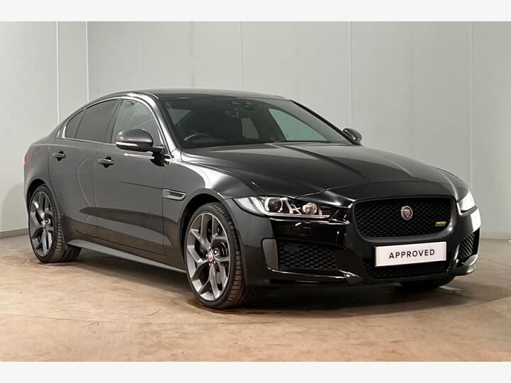 Jaguar XE 2.0i 300 Sport Auto AWD Euro 6 (s/s) 4dr