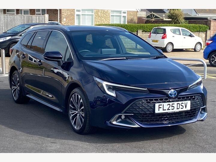 Toyota Corolla 1.8 VVT-h Design Touring Sports CVT Euro 6 (s/s) 5dr Toyota Corolla 1.8 VVT-h Design Touring Sports CVT Euro 6 (s/s) 5dr
