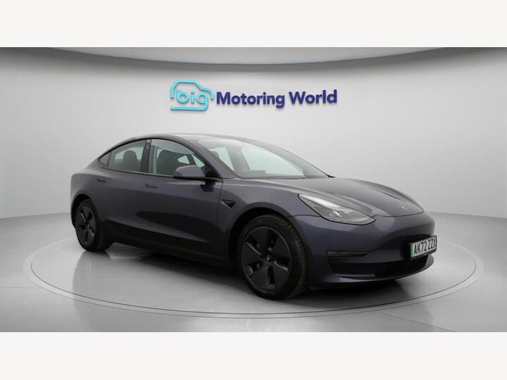 Tesla Model 3 (Dual Motor) Long Range Auto 4WDE 4dr Tesla Model 3 (Dual Motor) Long Range Auto 4WDE 4dr