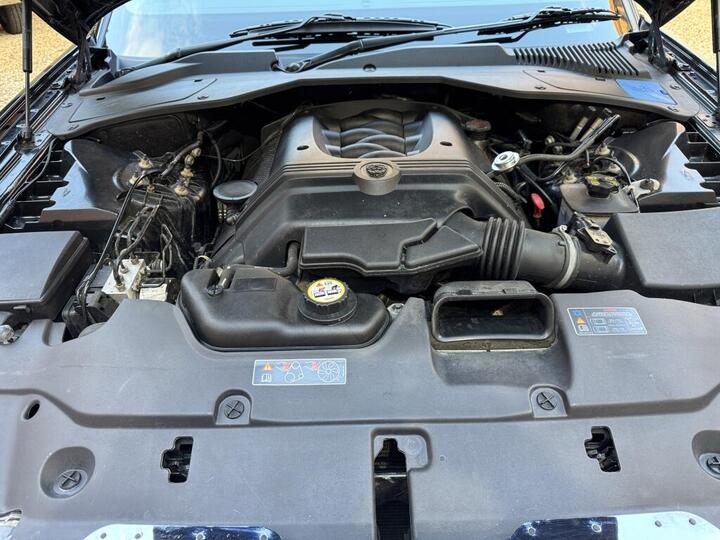 Jaguar XJ SALOON 4.2 XJ8 Sovereign LWB Saloon 4dr