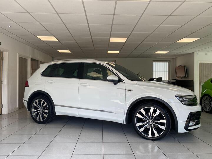 Volkswagen Tiguan 2.0 TDI BlueMotion Tech R-Line DSG 4Motion Euro 6 (s/s) 5dr