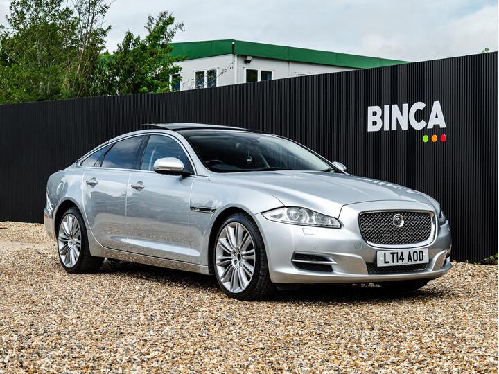 Jaguar XJ 3.0 V6 Portfolio Auto Euro 5 (s/s) 4dr