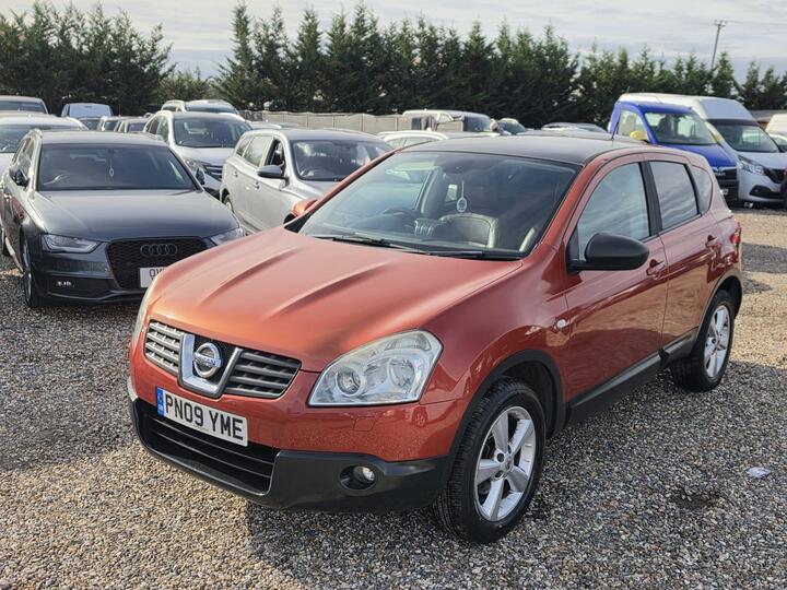 Nissan Qashqai 2.0 Tekna CVT 4WD 5dr (Nav)