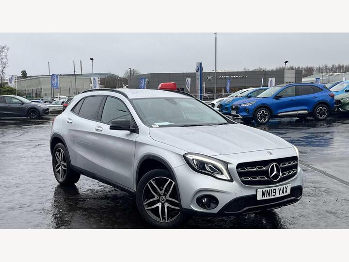 Mercedes-Benz Gla 1.6 GLA180 Urban Edition 7G-DCT Euro 6 (s/s) 5dr