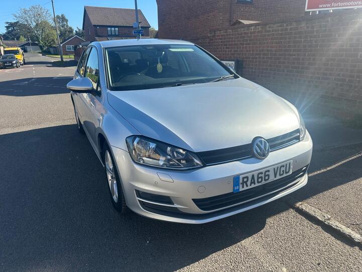 Volkswagen Golf 1.6 TDI BlueMotion Tech Match Edition Euro 6 (s/s) 5dr