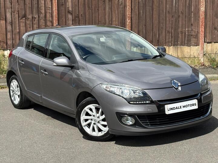 Renault Megane 1.5 DCi Dynamique TomTom Euro 5 5dr