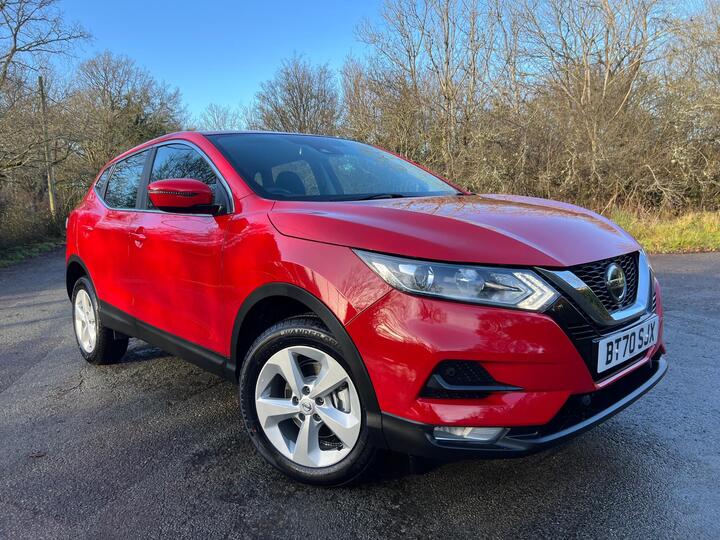 Nissan Qashqai 1.3 DIG-T Acenta Premium Euro 6 (s/s) 5dr