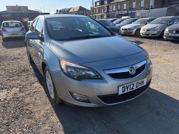 Vauxhall Astra 1.4T 16v SRi Euro 5 5dr