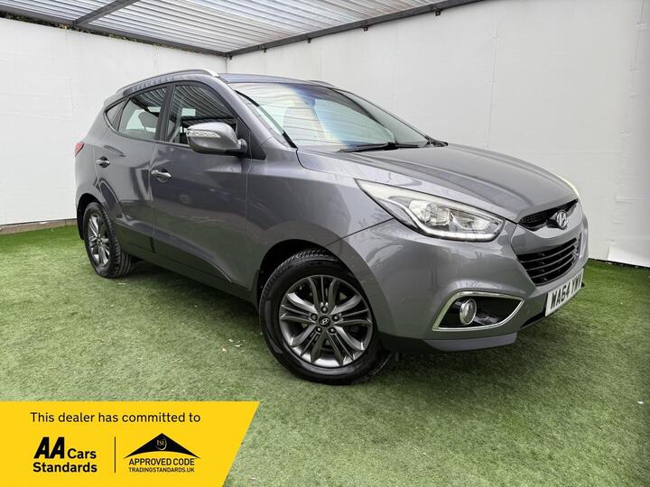Hyundai Ix35 1.7 CRDi SE Euro 5 (s/s) 5dr (Nav) Hyundai Ix35 1.7 CRDi SE Euro 5 (s/s) 5dr (Nav)