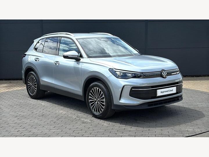 Volkswagen TIGUAN 1.5 ETSI MHEV Match DSG Euro 6 (s/s) 5dr