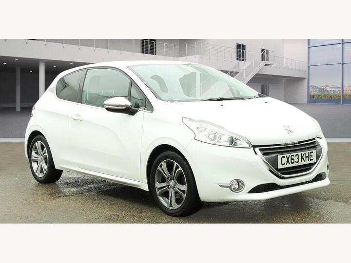 Peugeot 208 1.2 VTi Allure Euro 5 3dr