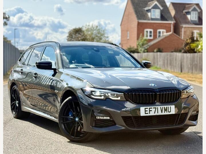 BMW 3 Series 2.0 330e 12kWh M Sport Pro Edition Touring Auto Euro 6 (s/s) 5dr