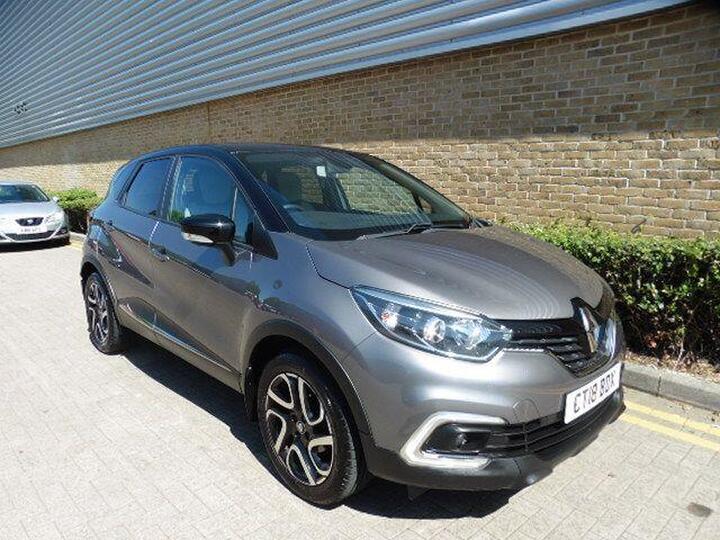 Renault Captur 0.9 TCe ENERGY Iconic Euro 6 (s/s) 5dr