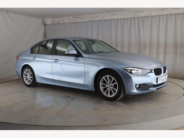 BMW 3 Series 2.0 320d ED EfficientDynamics Business Auto Euro 5 (s/s) 4dr