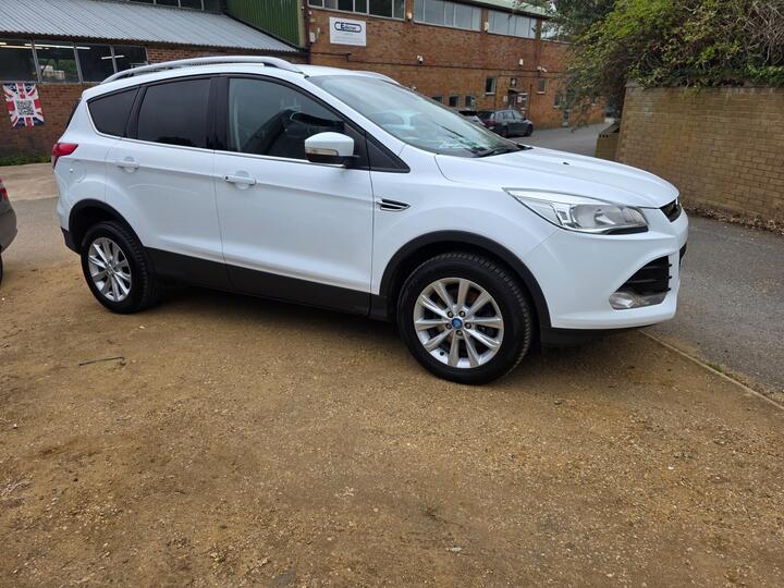 Ford Kuga 2.0 TDCi Titanium 2WD Euro 6 (s/s) 5dr