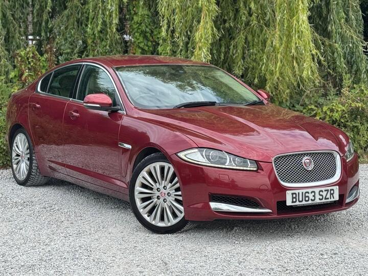 Jaguar XF 3.0d V6 Portfolio Sportbrake Auto Euro 5 (s/s) 5dr