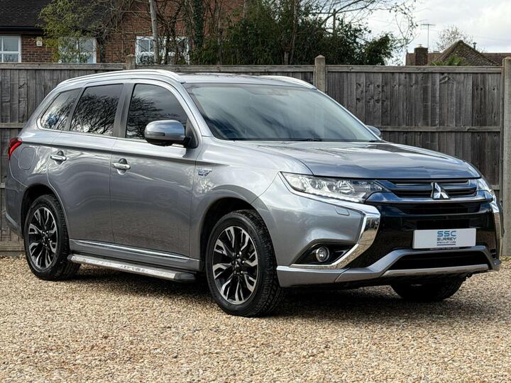 Mitsubishi OUTLANDER 2.0h 12kWh GX4h CVT 4WD Euro 6 (s/s) 5dr Mitsubishi OUTLANDER 2.0h 12kWh GX4h CVT 4WD Euro 6 (s/s) 5dr
