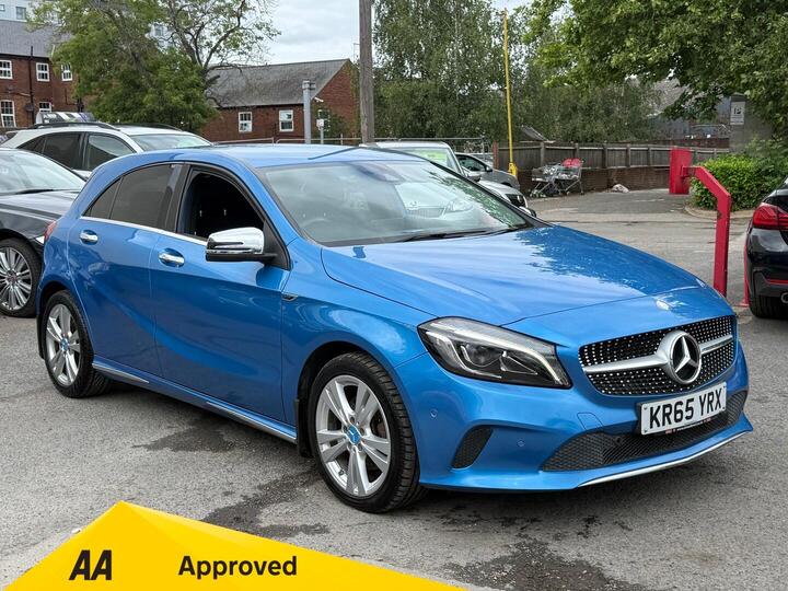 Mercedes-Benz A Class 2.1 A200d Sport (Premium) 7G-DCT Euro 6 (s/s) 5dr Mercedes-Benz A Class 2.1 A200d Sport (Premium) 7G-DCT Euro 6 (s/s) 5dr