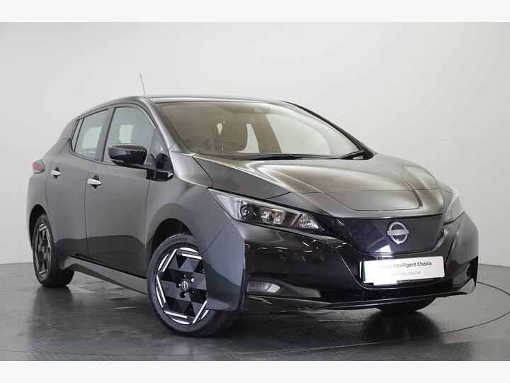 Nissan LEAF 39kWh Acenta Auto 5dr