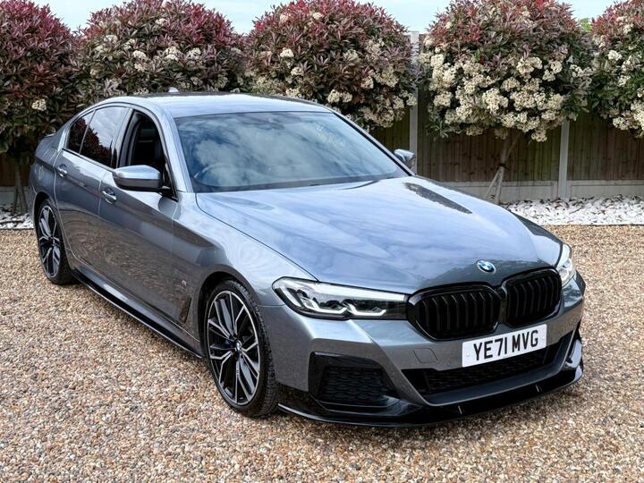 BMW 5 SERIES 2.0 520d MHT M Sport Steptronic Euro 6 (s/s) 4dr