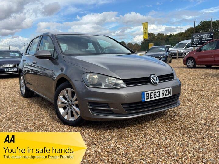 Volkswagen GOLF 1.6 TDI BlueMotion Tech SE Euro 5 (s/s) 5dr