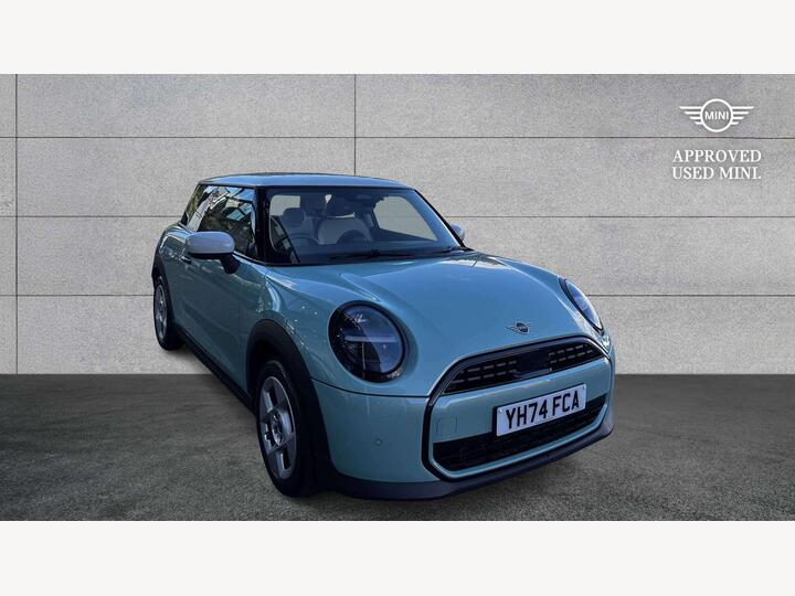MINI Hatch 1.5C Classic Steptronic Euro 6 (s/s) 3dr