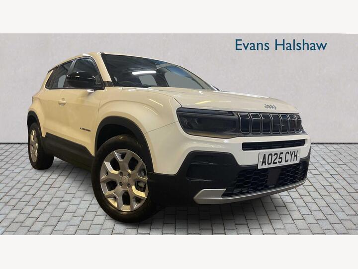 Jeep AVENGER HATCHBACK 1.2 Altitude Euro 6 (s/s) 5dr Jeep AVENGER HATCHBACK 1.2 Altitude Euro 6 (s/s) 5dr