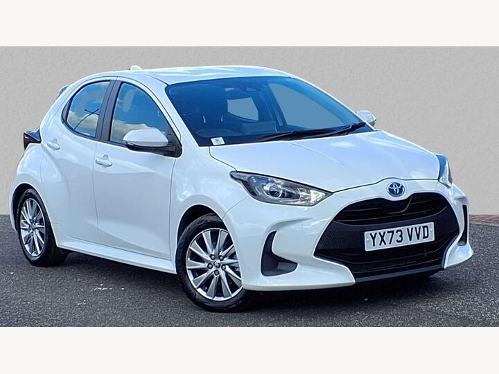 Toyota YARIS HATCHBACK 1.5 VVT-h Icon E-CVT Euro 6 (s/s) 5dr