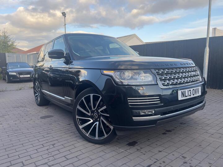 Land Rover Range Rover 4.4 SD V8 Vogue SE Auto 4WD Euro 5 5dr Land Rover Range Rover 4.4 SD V8 Vogue SE Auto 4WD Euro 5 5dr