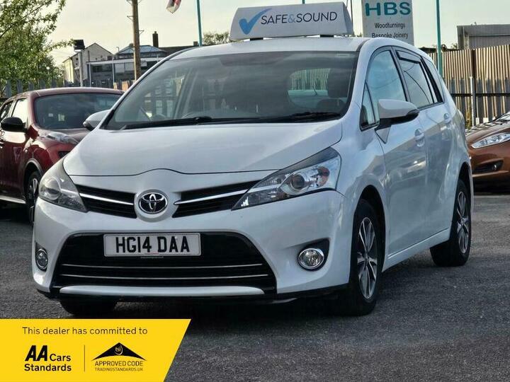 Toyota Verso 1.8 V-Matic Icon Multidrive S Euro 5 5dr Euro 5 Toyota Verso 1.8 V-Matic Icon Multidrive S Euro 5 5dr Euro 5