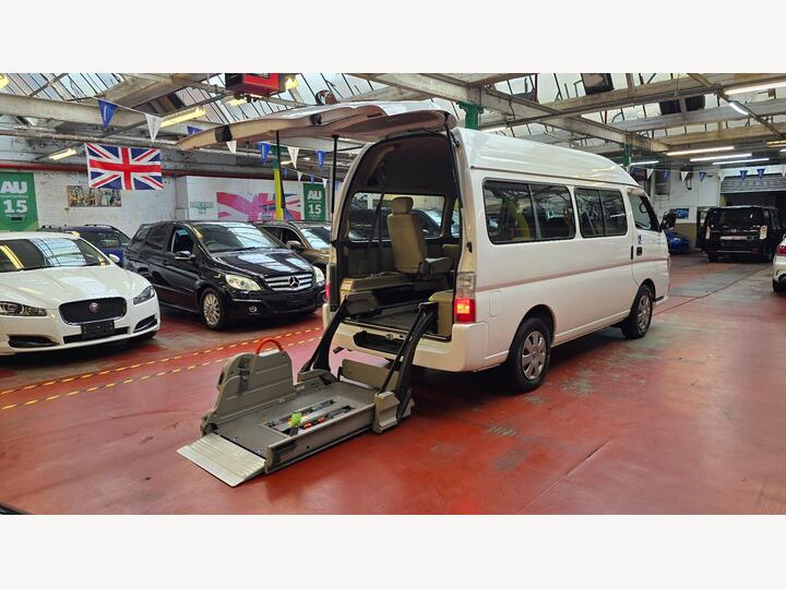 Nissan Elgrand Caravan Twin Mobility Chair Auto Lift