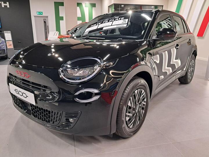Fiat 600 1.2 MHEV E-DCT Euro 6 (s/s) 5dr