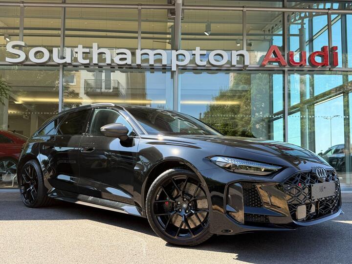 Audi RS5 Avant 2.9 TFSI V6 25.9kWh Carbon Black Tiptronic Quattro Euro 6 (s/s) 5dr